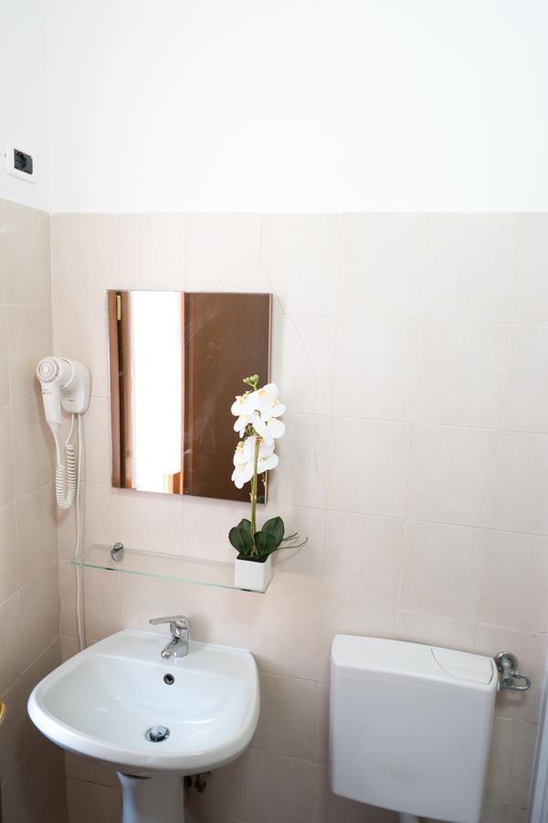 Backpackers House Венеция Экстерьер фото